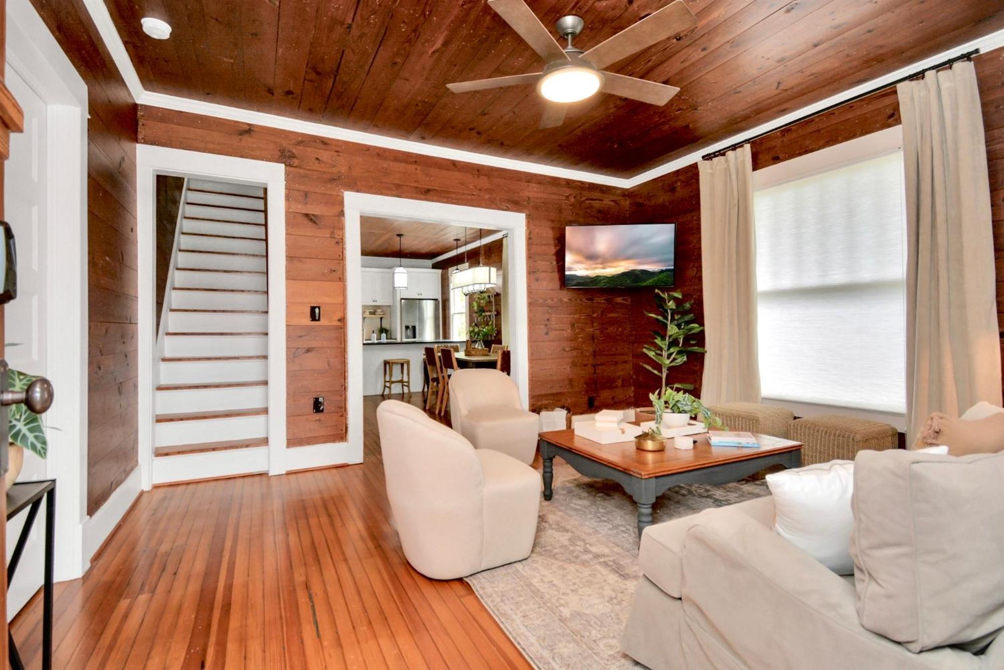 Coastal Craftsman- Walk To Beach & Pleasure Pier- As Seen On 'Restoring Galveston' Exteriör bild